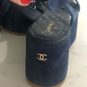 SOLD——AUTHENTIC Chanel platform heels shoes